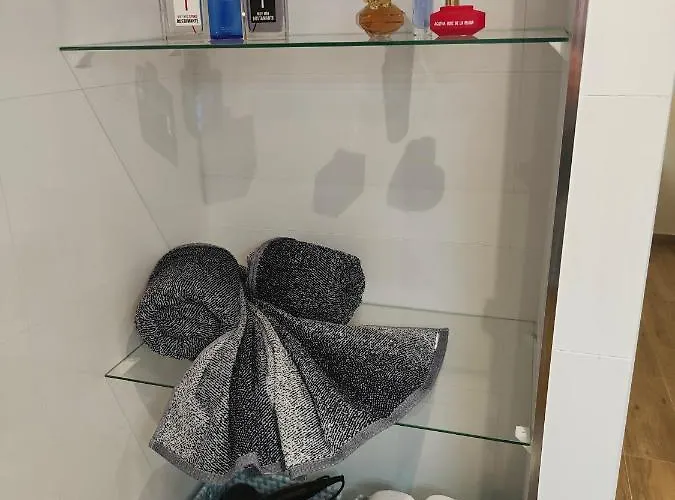 With Large Patio By Namaste Elite Lägenhet